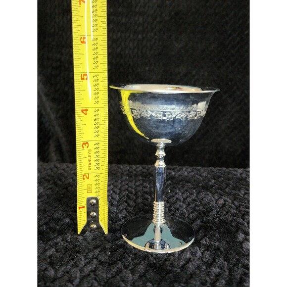 Set of 4 Vintage Etched Chrome Cocktail Glasses – Art Deco Barware - Picture 10 of 10